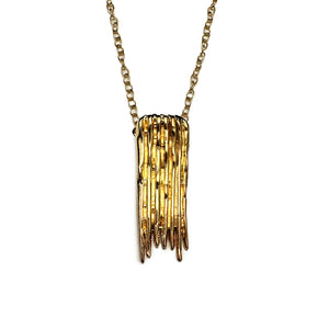 Dije Cascada Rectangular - Oro