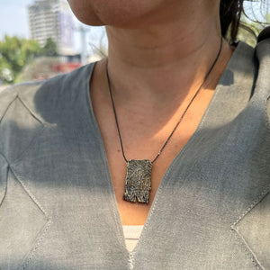 Dije Rebozo Plata Pavonada